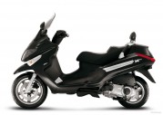 Piaggio XEvo 250